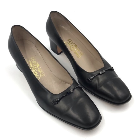 Salvatore Ferragamo Cosenza Black / Nero Calf Leather Flats Size 8.5B - Picture 3 of 11